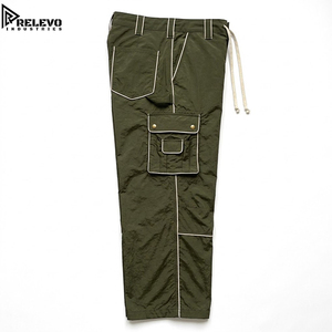 Pantalones Cargo de Nylon Verde Oliva para Hombre, Personalizados al por Mayor, Ligeros, de Nylon Arrugado con Ribete en Contraste y Doble Rodilla Ancha - Product Image 3