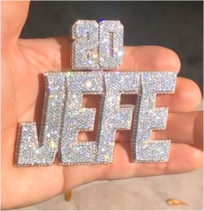 Colgante Personalizado de Plata Sólida 925 con Letra Inicial y Nombre, Incrustado con Moissanita VVS JEFE, con Cadena Cubana - Product Image 4