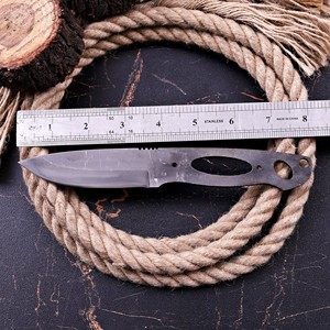 Hoja en bruto de acero de alto carbono para cuchillo de hoja fija personalizado, kit de fabricación de cuchillos de bushcraft DIY, hoja con orificios para pasadores, venta al por mayor - Product Image 3