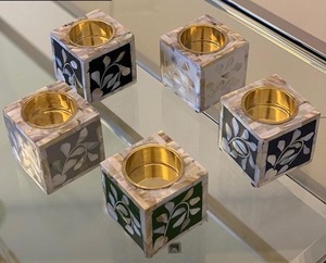 Porte-encens décoratif en métal pour bois de santal indien, idéal pour la maison, le salon, la chambre, la méditation, le yoga et la pratique spirituelle - Product Image 5