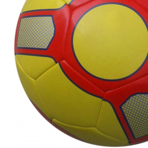 Balón de Fútbol Amarillo y Rojo con Patrón Duradero, Estilo Popular, Balón de Entrenamiento y Partido - Product Image 4