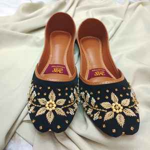 Pakistani Khussa <b>Shoe</b> Women Handmade Jute Khussa Jutti <b>Shoes</b> Fancy Stylish Stone Work Wholesale - Product Image 5