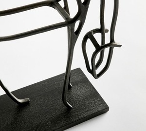 Escultura Abstracta de Caballo – Decoración Ecuestre Moderna para un Estilo Interior Contemporáneo - Product Image 4