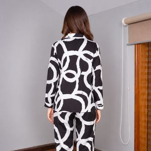 Conjunto de Pijama de Manga Larga con Estampado Abstracto en Blanco y Negro para Mujer, Camisa con Botones y Pantalones a Juego, Ropa de Dormir Suave, Prendas Personalizadas OEM - Product Image 6