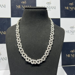 Collier chaîne cubaine en or personnalisé avec diamants VVS taille brillant sertis en canal, cadeau de mariage pour homme - Product Image 3