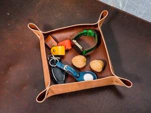 Lounge Room Genuine Leather Tray Elegant Magazine <b>Remote</b> <b>Control</b> Organizer Custom Style Real Leather Tray GLTY-0063 - Product Image 2