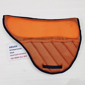 Manta de Silla de Montar Premium de Malla Acrílica para Caballo, con Doble Amortiguación de Espuma, Transpirable, Ligera y Absorbente de Impactos - Product Image 1