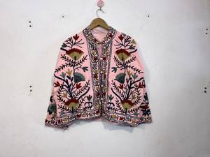 Chaqueta Bomber de Terciopelo Tejido con Bordado Suzani Verde Vintage, Reversible, Transpirable, Estilo Boho, Unisex, para Invierno, Étnica y Chic - Product Image 3