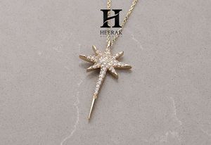 Collier pendentif étoile du Nord en or de luxe avec diamants de laboratoire - Bijoux célestes minimalistes - Product Image 3