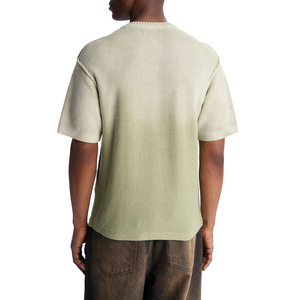 Fabricant de t-shirts en coton à dégradé ombré personnalisable, tricot texturé premium, logo brodé personnalisé, couture apparente, chemises pour hommes - Product Image 4
