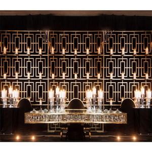 Mur de bougies de mariage au design unique, décoration de scène de Walima de luxe, décor de scène de réception opulente, Mur de bougies, Vente aux États-Unis - Product Image 1