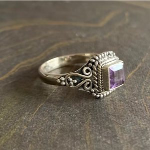 Designer Vintage Designer <b>925</b> <b>Silver</b> <b>Ring</b> Featuring Amethyst Gemstone Handmade Fine Jewelry Collection Wholesale - Product Image 3