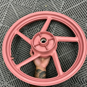 Recubrimiento en Polvo de Poliéster Semibrillante Antiarrugas para Pintura de Barcos <span class=keywords><strong>y</strong></span> Equipos Industriales con Alta <span class=keywords><strong>Defensa</strong></span> Antiácida - Product Image 1