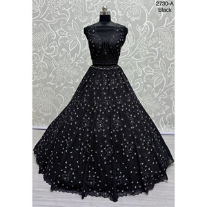 Colecciones de Terciopelo para Novias Indias con Trabajo Zarkhan de Fabzone Modelo FZBELLA - Product Image 6