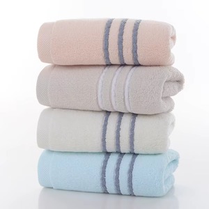 Serviettes de Visage Personnalisées en Gros – Coton Premium, Grammage Élevé, Texture Douce, Séchage Rapide – Commande en Gros Fabricant - Product Image 2