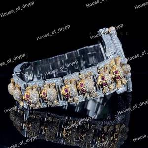 Montre unisexe en acier inoxydable avec mouvement automatique mécanique de haute qualité, sertie de diamants Moissanite VVS - Product Image 3