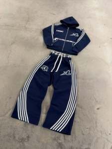 <b>Burgundy</b> Custom Cropped Zip <b>Hoodie</b> With Striped Wide Leg Sweatpants Two Piece Matching Streetwear Fleece Tracksuit - Product Image 3