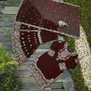 Ensemble traditionnel indien Sharara en faux georgette brodé pour les occasions festives et les occasions spéciales - Product Image 5