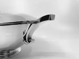 Casserole classique en acier inoxydable de qualité professionnelle |   Conception durable antiadhésive pour les hôtels et la restauration à usage intensif - Product Image 3