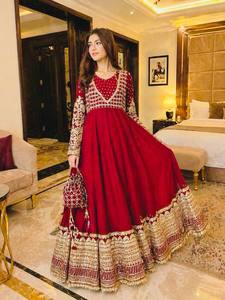 ชุดเดรส Anarkali ดีไซน์หรูหราสำหรับผู้หญิง TENNECY พร้อมกางเกงและผ้าคลุมไหล่ ผ้าจอร์เจตเนื้อหนา ทรงบานเต็มตัว เหมาะสำหรับงานแต่งงานและงานปาร์ตี้ ใส่ได้ทุกฤดู - Product Image 1