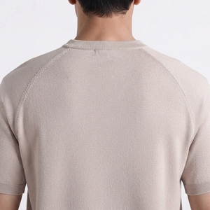 T-shirt en coton uni de qualité supérieure pour homme, manches courtes, col rond, doux, confortable, décontracté, à porter tous les jours, mode estivale pour homme - Product Image 4