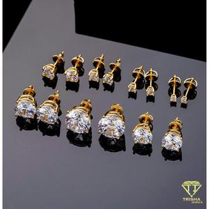 Boucles d'oreilles rondes tendance avec diamants de laboratoire en argent sterling 925, bijoux cloutés pour hommes et femmes - Product Image 5