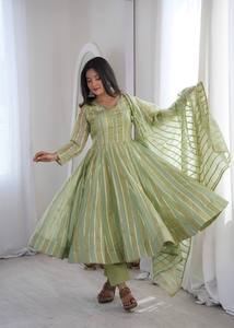 Traje Anarkali a Rayas Premium para Mujer, Conjunto de Kurta con Tejido Zari para Fiesta, con Dupatta, Vestido Étnico Tradicional Festivo - Product Image 5