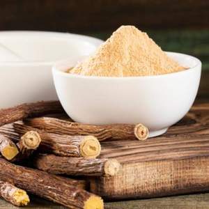 ผงสารสกัดจากรากชะเอมเทศที่มี Glabridin สำหรับเครื่องสำอางและผลิตภัณฑ์เพื่อสุขภาพจากเวียดนาม - Product Image 2