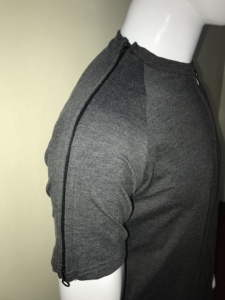 T-shirt décontracté à manches courtes, col rond, avec fermetures éclair sur les côtés et sur les épaules/les manches, antibactérien, 100% coton et élasthanne - Product Image 3