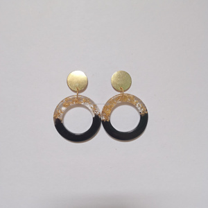Design coréen luxe perle cerceau bijoux femmes mode boucles d'oreilles pour dame bijoux Offre Spéciale vert couleur résine meilleures boucles d'oreilles bijoux - Product Image 2