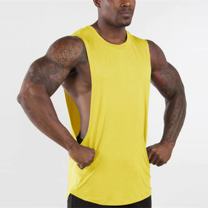 Débardeur Homme de Qualité Supérieure Personnalisable avec Logo Style Estival Décontracté Blanc et Noir avec Boutons Décoratifs - Product Image 6