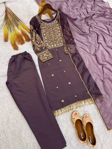 Conjunto de traje Salwar de 3 piezas bordado de diseñador para mujer |   Ropa Étnica Tradicional India - Product Image 6