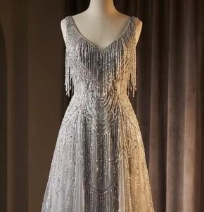 Vestido de Noche Plateado con Bordado Intenso de Diseñador, Vestido de Alta Costura Personalizado, Fabricante Mayorista, Suministro al por Mayor - Product Image 1