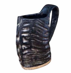 Chope à bière en corne de buffle naturelle de qualité supérieure avec finition polie, tasse à boire traditionnelle pour cadeaux, logo personnalisable - Product Image 3