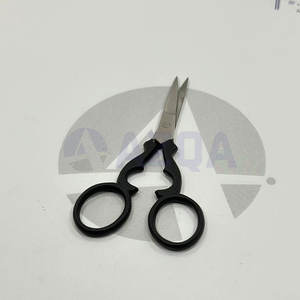 Ciseaux à broder en acier inoxydable à manche élégant, à tranchant aiguisé, outil de couture et de bricolage pour petits projets domestiques - Product Image 5