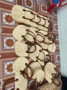 Bolsa de jacinto de agua, material de fibra de jacinto de primera calidad diseñado para bolsas de transporte reutilizables de Vietnam - Product Image 5