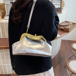 Pochette dorée métallique avec fermoir, élégante pochette de soirée pour femme, sac à main de mariage, design élégant à poignée unique, sac à main à fermoir. - Product Image 6