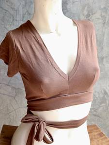Chemise en tricot polaire à col rond bleu clair pour femmes, manches courtes, fermeture éclair sur le devant, coupe ample, décontractée, printemps-été, séchage rapide - Product Image 6