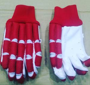 Gants de hockey sur roulettes en polyester avec logo personnalisé, modèles multi-âges par Eoin Winston Sports Sialkot Pakistan Ews0006 Oui - Product Image 1