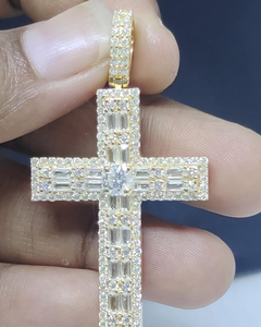 Colgante de cruz con incrustaciones de moissanita, Plata 925, Joyería Hip Hop de fe religiosa para raperos, con incrustaciones brillantes, Chapado en rodio de lujo, Regalos para fiestas - Product Image 1