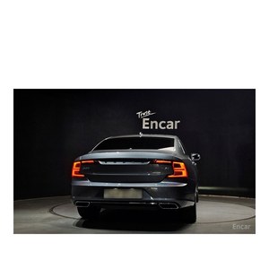 ปี 2019 สำหรับ Volvo S90 T5 Inscription 64,858 กม. เกียร์อัตโนมัติ เบาะหนัง พวงมาลัยซ้าย กล้องมองหลัง - Product Image 4