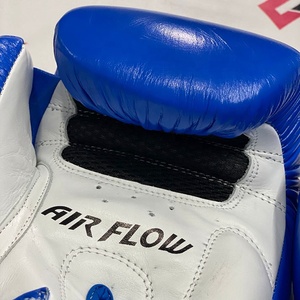 Guantes de Boxeo MMA de Alta Calidad, Modelo Blue Air Flow Twins, Nuevo Diseño, Logotipo Personalizado, Cuero Genuino de Vaca, para Sparring y Artes Marciales - Product Image 4