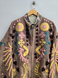 Brown <b>Velvet</b> Suzani <b>Jacket</b> <b>Women</b> Handmade Knitted Floral Heart Embroidery Boho Ethnic Winter Autumn Coat 100% Cotton Lining - Product Image 3