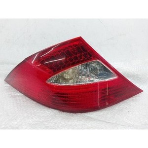 Feu arrière gauche LED CLS C219 2004-2008 (gauche) d'occasion OEM A2198200164 - Product Image 1