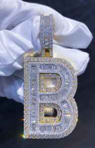 จี้เพชรโมอิสซาไนต์ทรงบาแกตต์ 3 กะรัต ตัวอักษร 'B' ชุบทองคำขาว 14K ดีไซน์หรูหราสไตล์ฮิปฮอป เงินแท้ 925 สำหรับทั้งชายและหญิง - Product Image 2