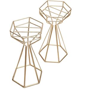 Lujoso candelabro de Metal de 3 cabezales para el hogar y la decoración de iluminación navideña al aire libre elegante candelabro - Product Image 4