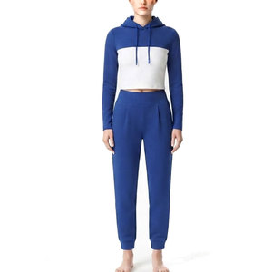 Ensemble de survêtement court d'hiver pour femme, 100 % coton, léger, séchage rapide, 2 pièces, décontracté, tendance, tenue assortie, streetwear, vente en gros - Product Image 1