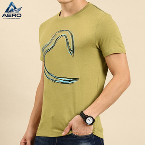เสื้อยืดสตรีทแวร์ลายกราฟิกวินเทจดีไซน์ล่าสุดแบบยูนิเซ็กซ์สำหรับผู้ชาย ผ้าฝ้าย 100% ทรงปกติ เสื้อยืดลำลองผู้ชายแบบเรียบ - Product Image 1