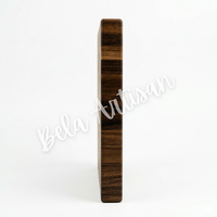 Planche à découper professionnelle réversible en bois d'acacia massif de qualité supérieure Bela Artisan, épaisseur 2,0 cm, grande taille, robuste
