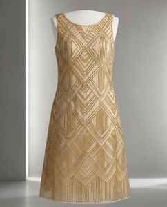 ชุดเดรสปาร์ตี้ประดับเลื่อมสีทองระดับมืออาชีพ ดีไซน์หรูหรา คอวี แขนยาว ผ้าทูลล์ เหมาะสำหรับผู้จัดงานอีเว้นท์และบริการเช่าชุดสำหรับงานพิธีการ - Product Image 3